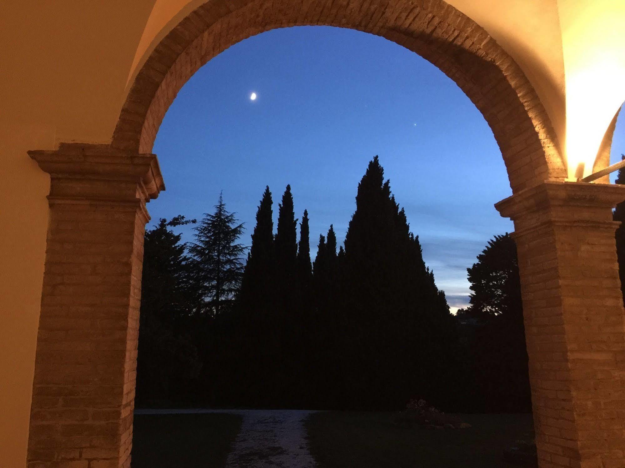 Convento Di San Francesco Mondaino Bed and Breakfast Εξωτερικό φωτογραφία